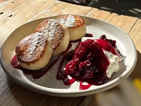 Tortitas de requesón (Syrnyky)